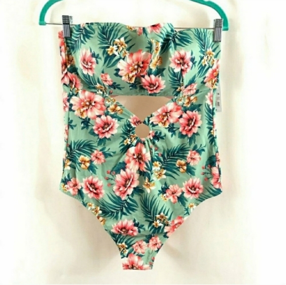 NWT Shade & Shore One Piece Swimsuit Floral 34DD - Picture 1 of 5